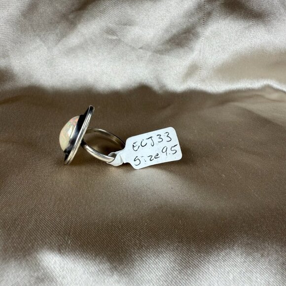 Handmade Silver Ring with White Opal Teardrop Natural Gemstone Jewelry Size 9.5 - Picture 4 of 5